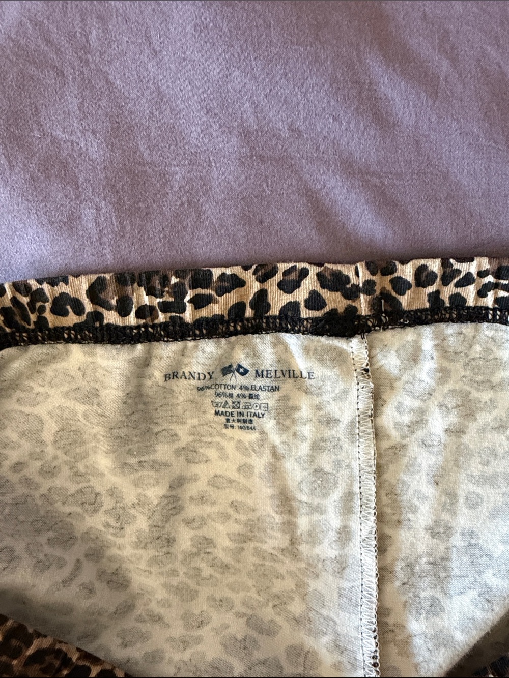 brandy melville leopard microshorts - Picture 4 of 4